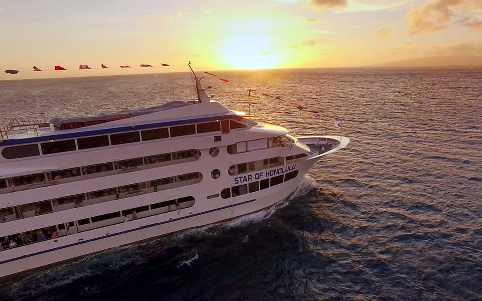 サンセット＆ナイトクルーズ　スターオブホノルル号