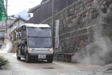 熱海に新しい観光体験「グリーンスローモビリティ」試験導入