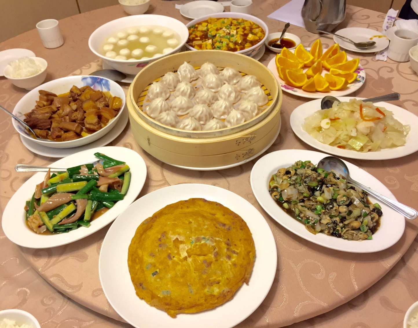 台湾料理の昼食