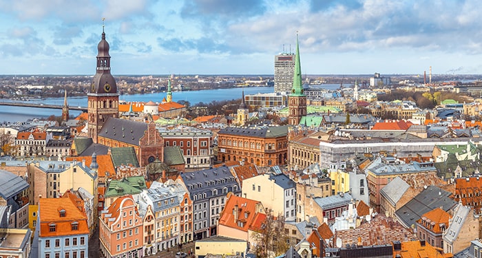 ラトビア 海外旅行人気方面 渡航情報まとめサイト（観光渡航向け）【HIS】