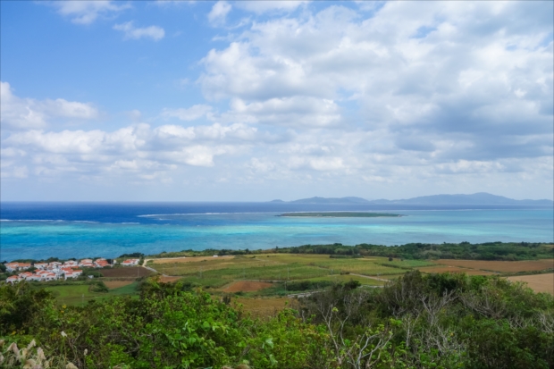 時間を忘れる南の小島 小浜島のんびり観光の旅 Catchy
