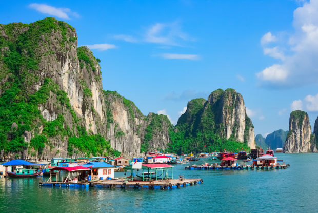 ベトナム・ハノイで観光なら！陶磁器の村「バッチャン村」と世界遺産ハロン湾