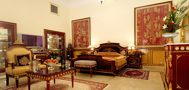 Raj Palace (ラージ　パレス)