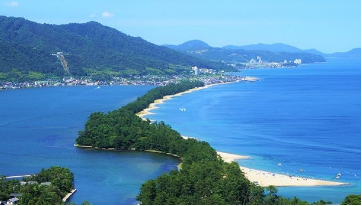 Amanohashidate and Miyama Kayabuki no Sato 1 Day Tour