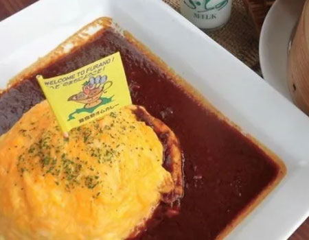 With Furano Omelette Curry in Hokkaido Furano Lavender English/Chinese 1day tour