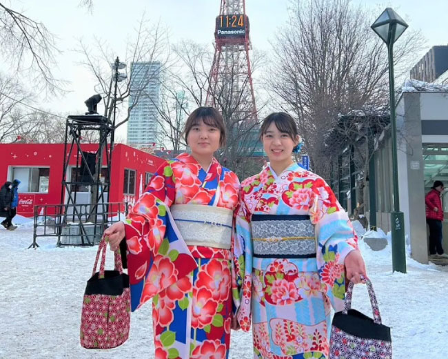 Kimono Rental and Strolling around Sapporo