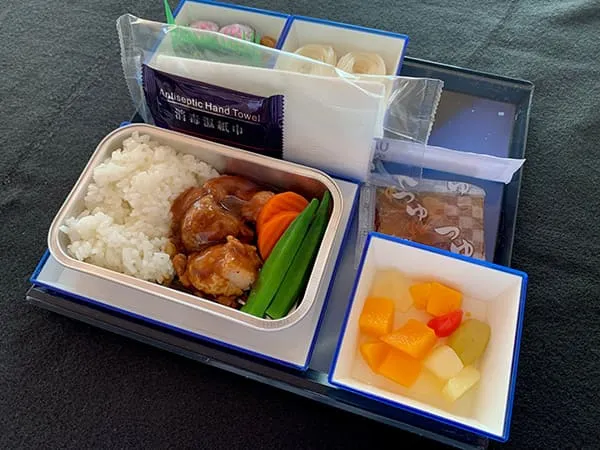 エコノミークラス機内食（イメージ）