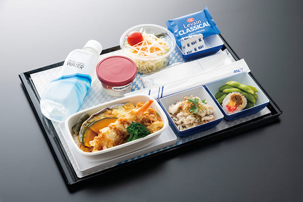 エコノミークラス機内食（イメージ）