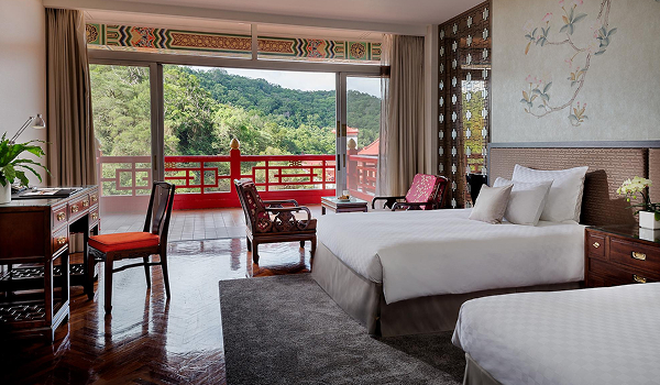 デラックスルーム