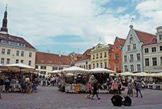 ラエコヤ広場＆旧市庁舎