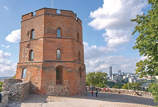 ケディミナス城