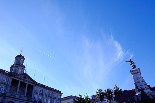 イメージ画像：ポルトガルの空