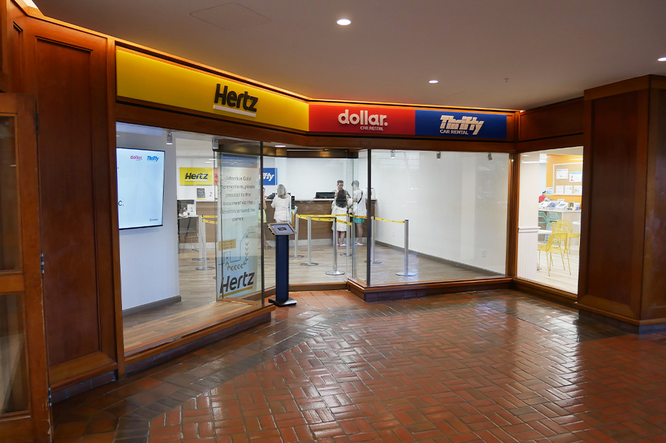 ハイアット営業所カウンター