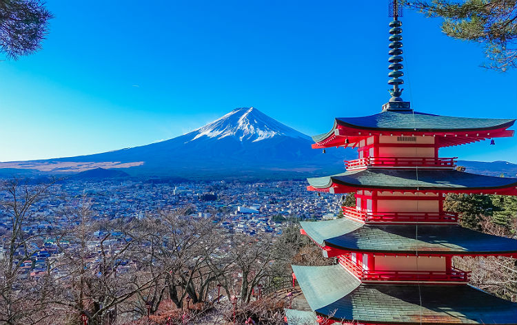 新倉富士浅間神社