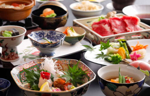 ホテル椿館 夕食一例