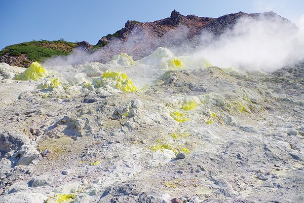 硫黄山MOKMOKベース