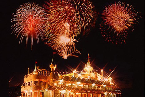 洞爺湖ロングラン花火大会