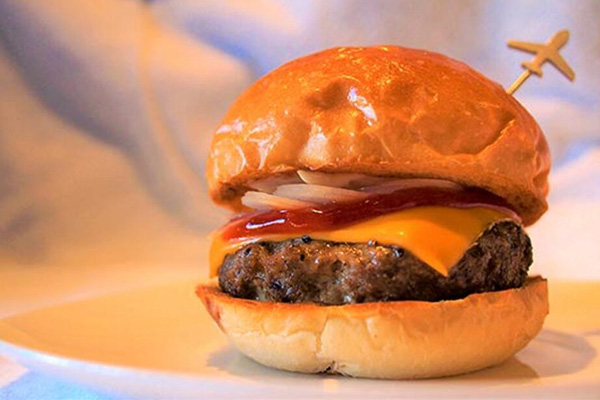 DOUG’S BURGER 宮古島
