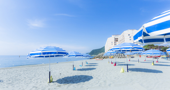 アオアヲビーチ