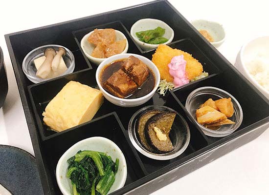 朝食（イメージ）