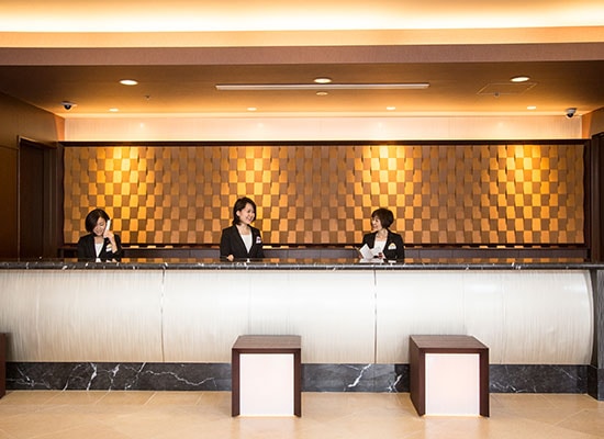 フロント（イメージ）