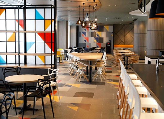 レストラン（イメージ）