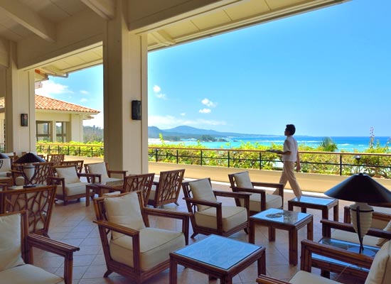 His 羽田発着 3 10月出発 スカイマーク利用 毎朝食付 滞在中観光に便利なsクラスレンタカー付 南の島の太陽に愛された楽園 ザ ブセナテラスに滞在 沖縄3日間 首都圏発