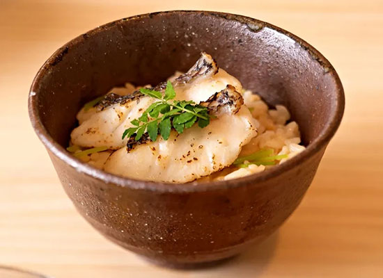 朝食_鯛めし（イメージ）