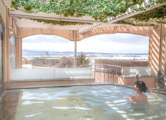 女性露天風呂（イメージ）