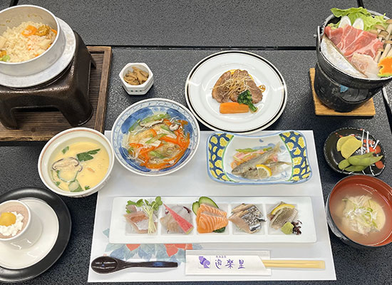 夕食（イメージ）