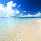 【厳選】沖縄離島の人気ビーチをご紹介！