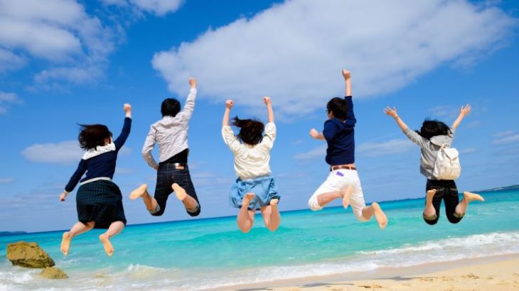 思い出作りは沖縄で！シーズン別楽しみ方やおすすめスポット紹介！沖縄学生旅行特集