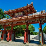 鮮やかな朱色がまぶしい琉球王国の象徴 首里城へ行こう！観光と魅力を解説
