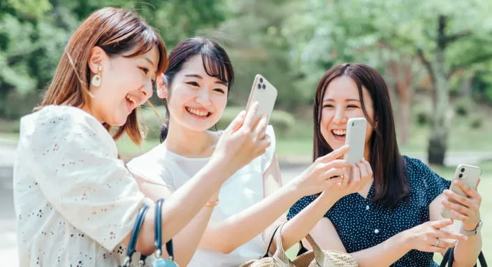 友達同士（イメージ）