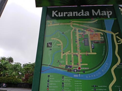 村の人々や自然と動物に出会えます