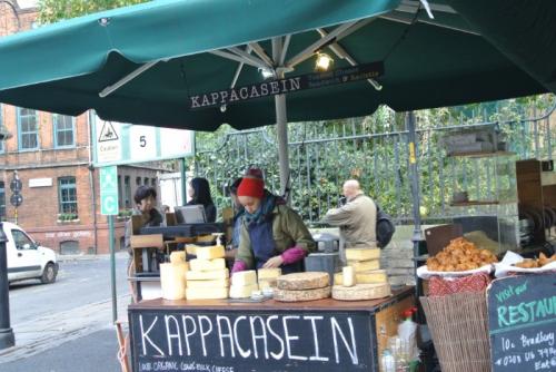 今すぐ行きたいバラマーケット