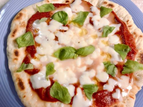 かんたん本格フライパンピザ