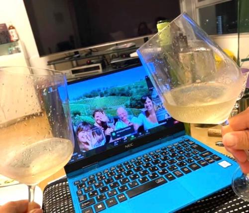 山口純子さんと巡るチャコリワイナリーツアー