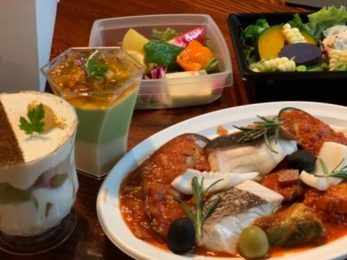 12人で、グループ貸切旅行❣️ 12人で、グループ貸切旅行❣️