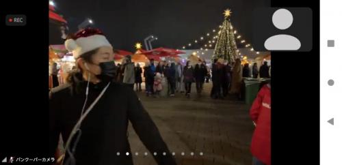 クリスマス前のキラキラした様子が伝わってきました。