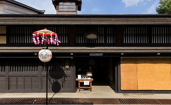 岐阜県のブランド牛・飛騨牛をお届け！高山古い街散策ツアー
