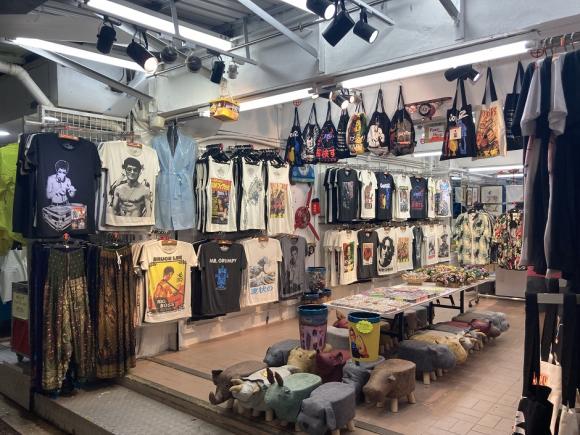 香港 雑貨街スタンレーマーケット おすすめ花文字プレゼント His オンラインツアー