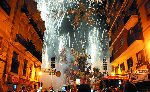 スペイン三大祭り バレンシア火祭りオンラインツアー His オンラインツアー