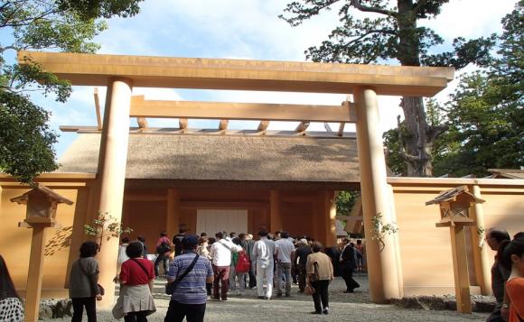 伊勢神宮 外宮 御鎮座千五百年 御饌都神が坐す伊勢神宮外宮をオンラインでご案内 His オンラインツアー