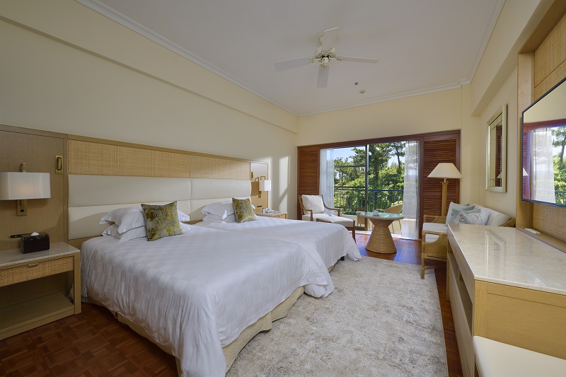 <white,bold><br/><br/><br/><br/><br/></white,bold>