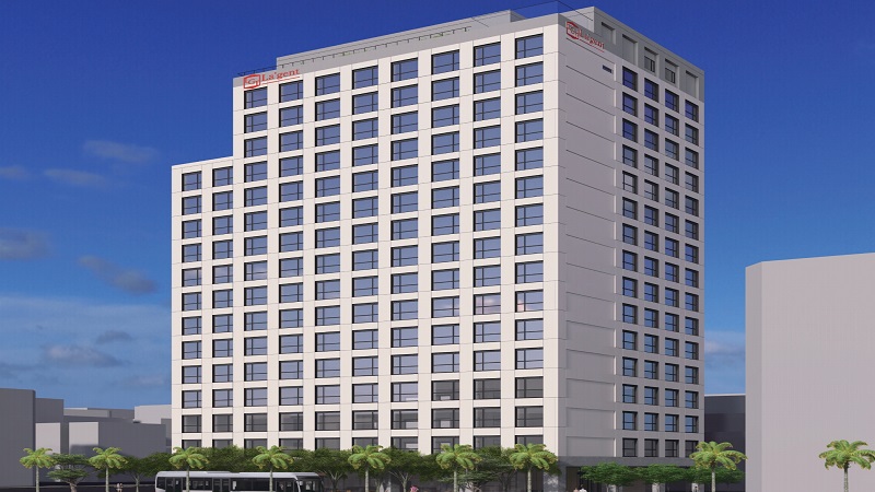 「松山繁華街」「ゆいレール美栄橋駅」「那覇空港」「沖縄県庁」など好アクセスな立地で、遠くまで足を運びやすい駅近ホテル<br/><span class="bigger red bold">3,900円～</span>～