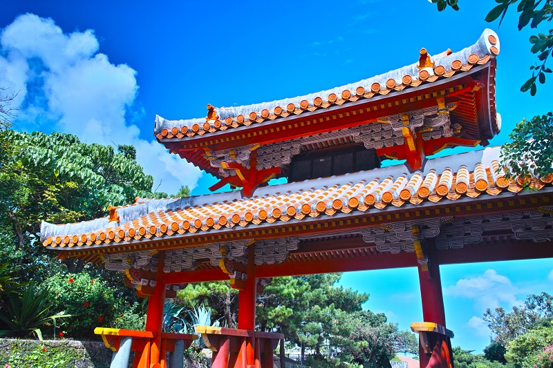 ランチBOX付プラン
<br/>大人<span class="biggest pink bold">8,100</span>円～　
<br/>小人<span class="biggest pink bold">6,100</span>円～　