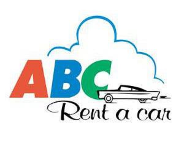 イーストレンタカー ノート5人乗り又は同等クラス Sクラス 久米島空港 H I S Lealeaokinawa