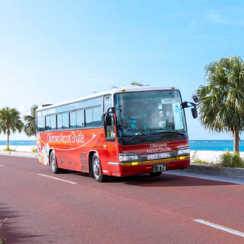 写真:那覇発/沖縄美ら海水族館までの往復バス&沖縄美ら海水族館チケット 都合に合わせてバス時間選べます!思う存分水族館に滞在可能!