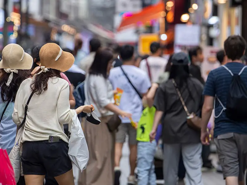 ショッピングを楽しむ